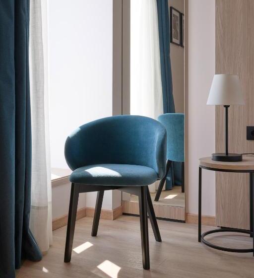 اتاق لوکس, Rmh Modena Raffaello