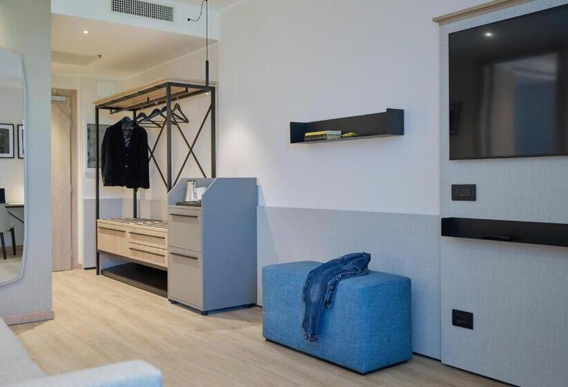 سوییت, Rmh Modena Raffaello