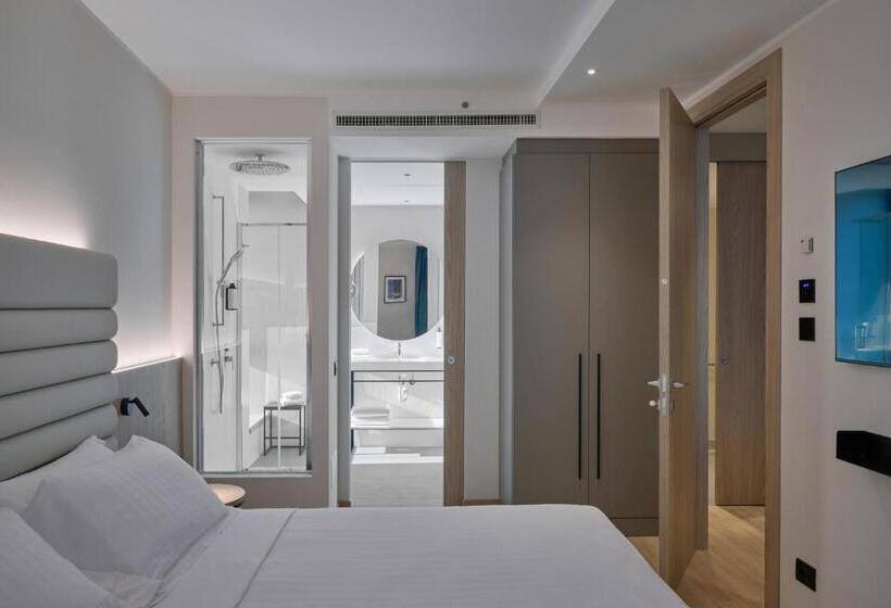 سوییت, Rmh Modena Raffaello