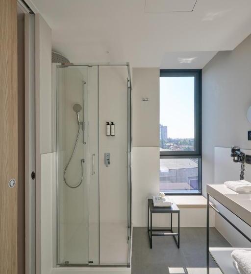 آپارتمان 1 خوابه, Rmh Modena Raffaello