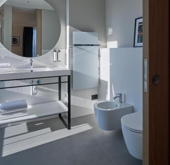 آپارتمان 1 خوابه, Rmh Modena Raffaello