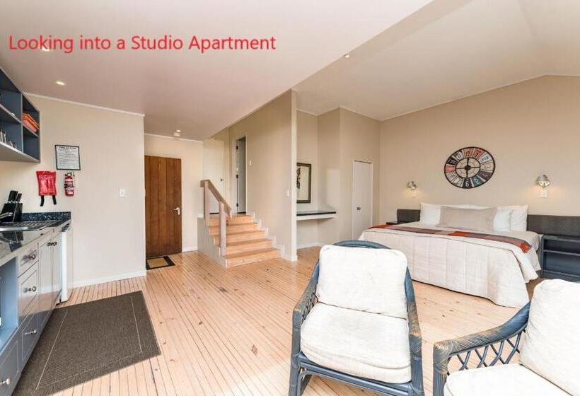 Студия Стандарт, Bay Of Islands Holiday Apartments