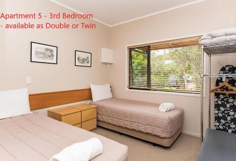 Апартаменты 3 Спальни, Bay Of Islands Holiday Apartments