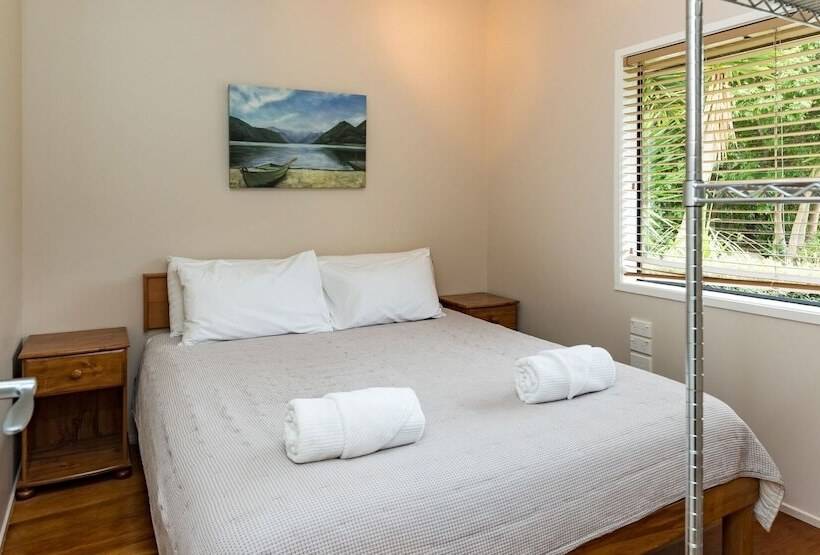 Апартаменты 3 Спальни, Bay Of Islands Holiday Apartments