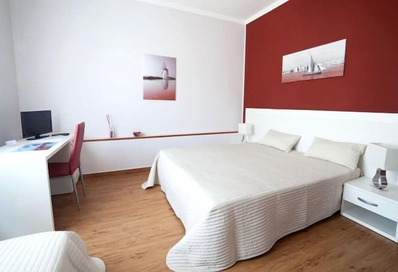 标准三人间, B&b Trapani In