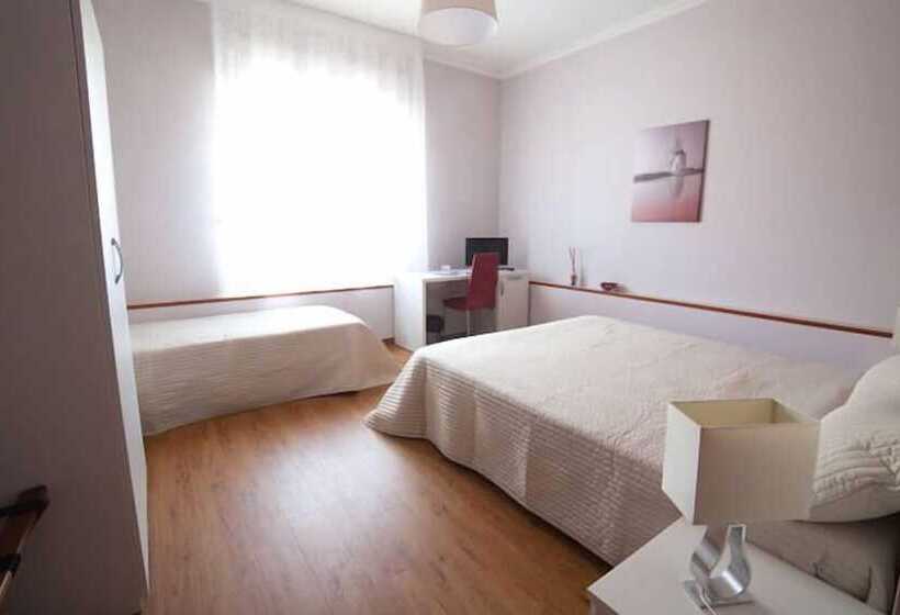 标准三人间, B&b Trapani In