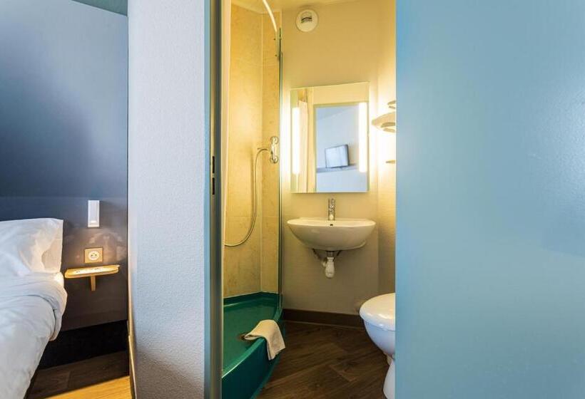 Четырехместный Номер Стандарт, B&b Hotel Metz Semécourt
