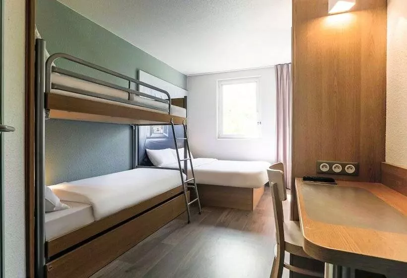スタンダード４人部屋, B&b Hotel Metz Semécourt