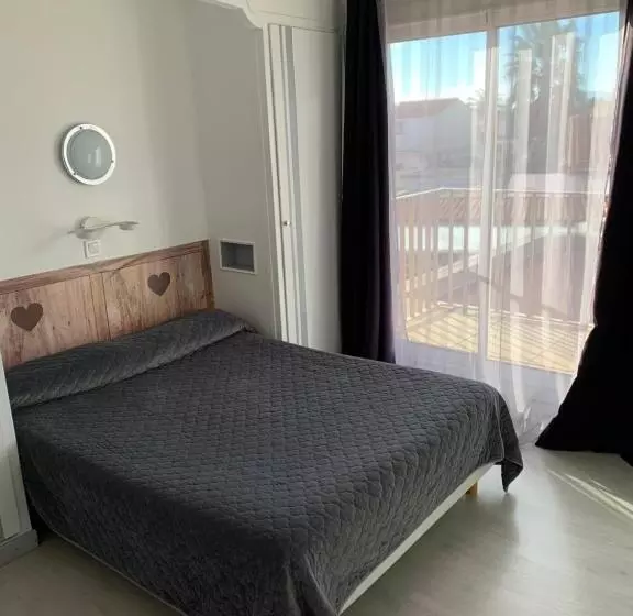 Standard-huone, Hôtel Le Canetois