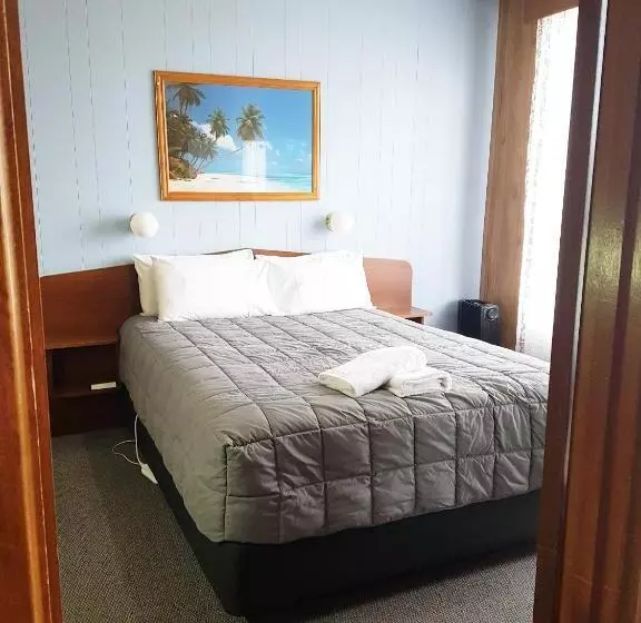 Superior-perhehuone, Limestone Coast Tourist Park