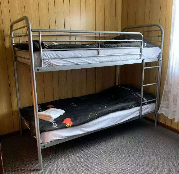 Deluxe-perhehuone, Limestone Coast Tourist Park