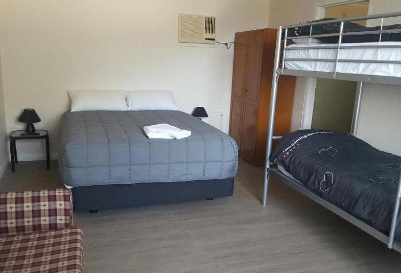 חדר דלוקס לארבעה, Limestone Coast Tourist Park