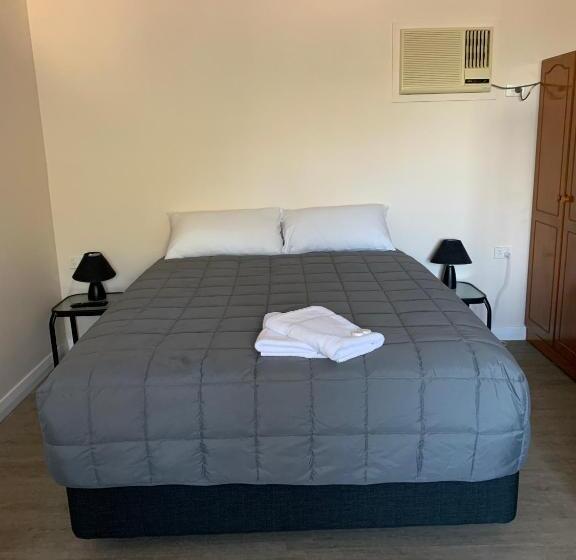 חדר דלוקס לארבעה, Limestone Coast Tourist Park