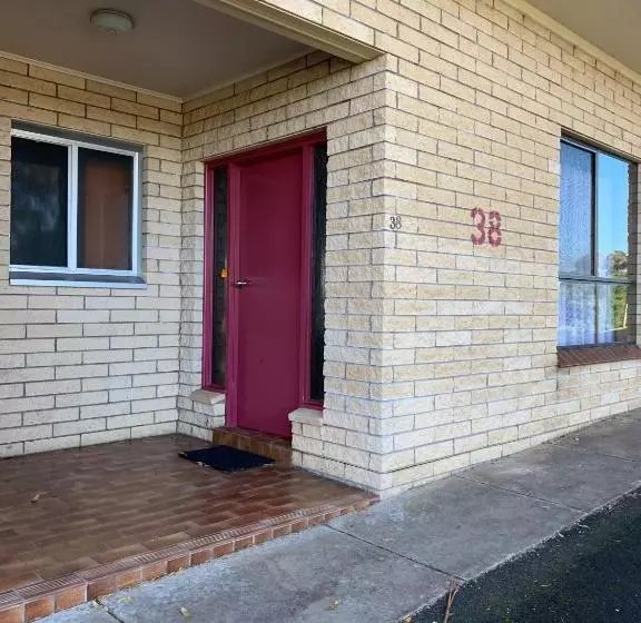 Deluxe-perhehuone, Limestone Coast Tourist Park