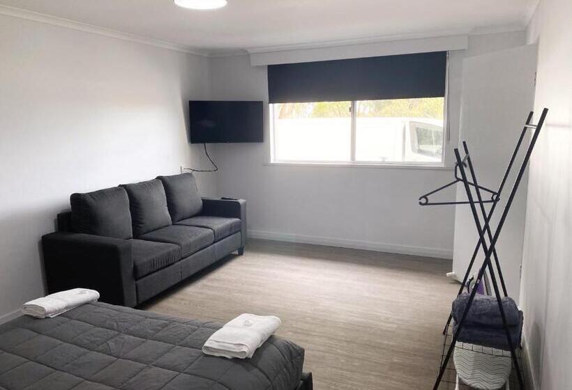 חדר דלוקס לארבעה, Limestone Coast Tourist Park