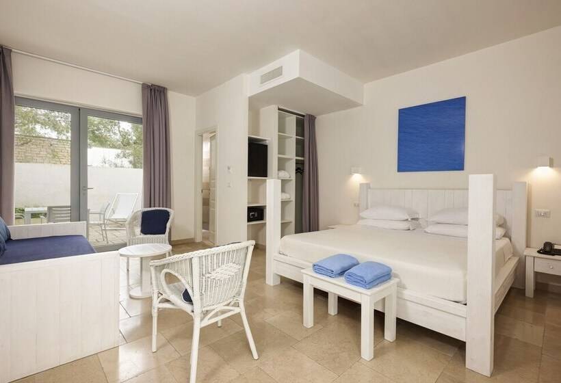 غرفة سوبيريور ثلاثية, Meditur Puglia By Itafirst Hotels