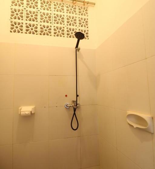 エコノミールーム, Seabreeze Hostel Bali