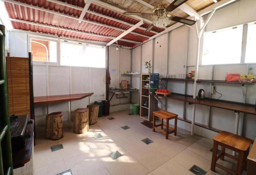 ルームシェアのワンベッド, Seabreeze Hostel Bali