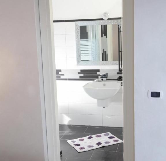 주니어 스위트 바다 전망, Oldwell