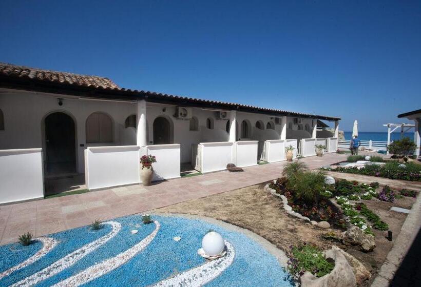 이코노미 룸, Oldwell