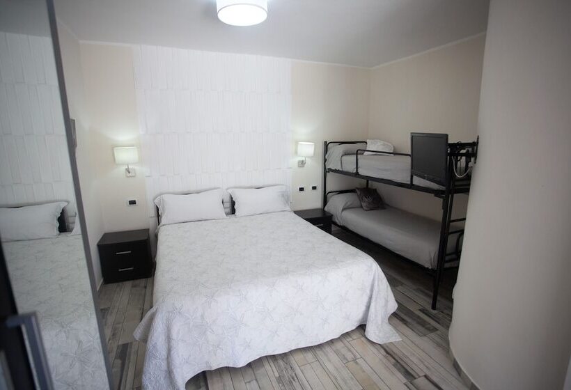 스탠다드 트리플 룸, Oldwell