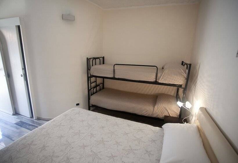 스탠다드 트리플 룸, Oldwell