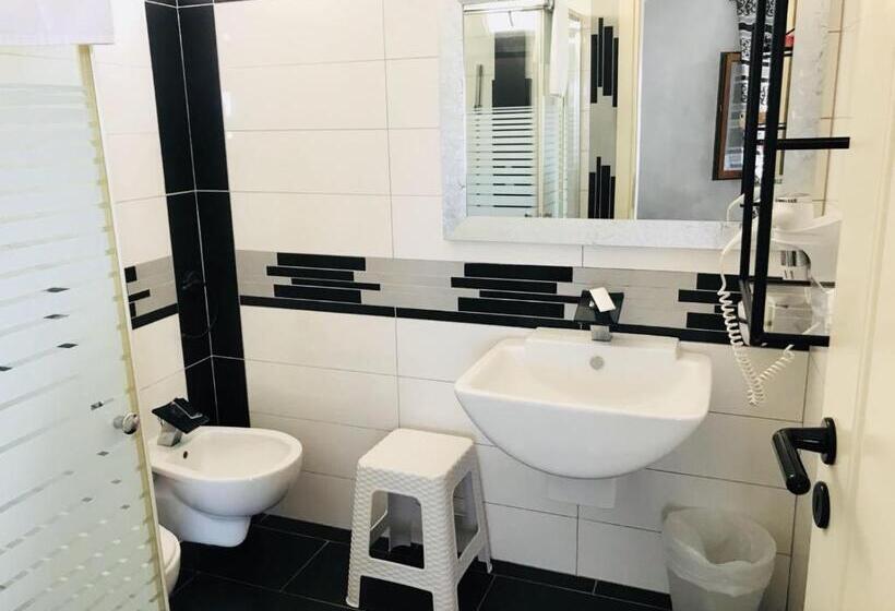 주니어 스위트 바다 전망, Oldwell