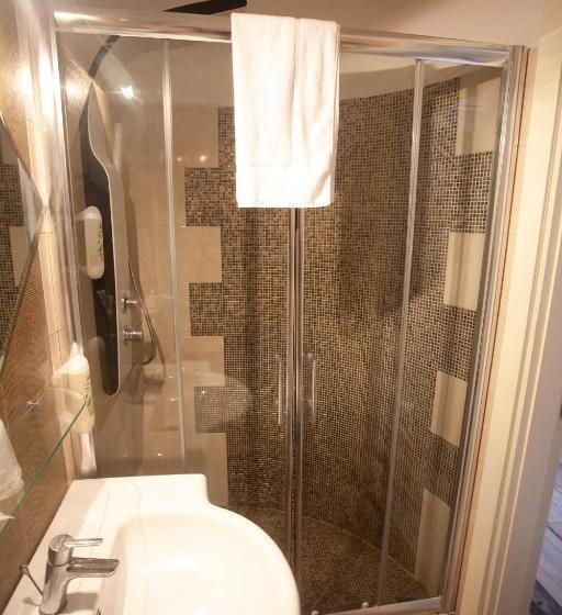 4인용 스탠다드 룸, Oldwell