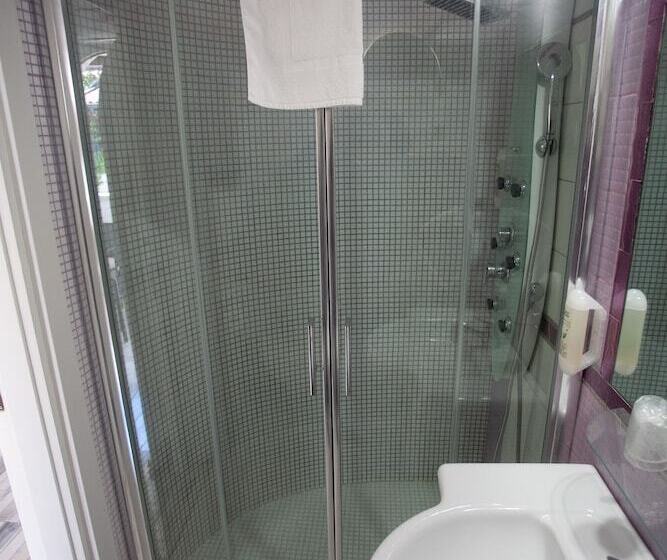 스탠다드 룸, Oldwell