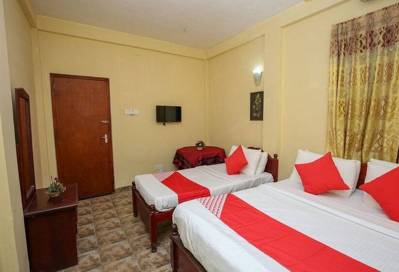 اتاق لوکس سه تخته, Paradise Resort Kandy