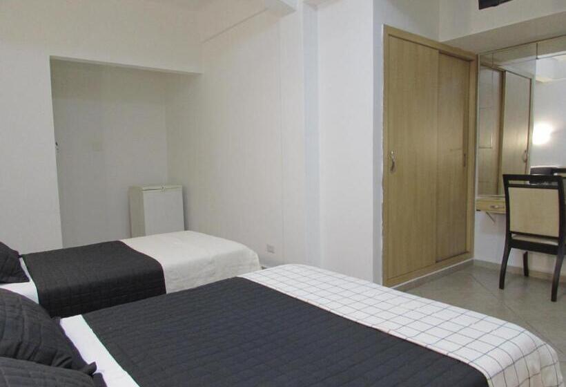 Номер Стандарт Трехместный, Paramount   São Paulo   Próximo A 25 De Março, Brás E Bom Retiro Garanta Já Sua Hospedagem