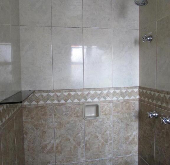 Номер Стандарт Индивидуальный, Paramount   São Paulo   Próximo A 25 De Março, Brás E Bom Retiro Garanta Já Sua Hospedagem