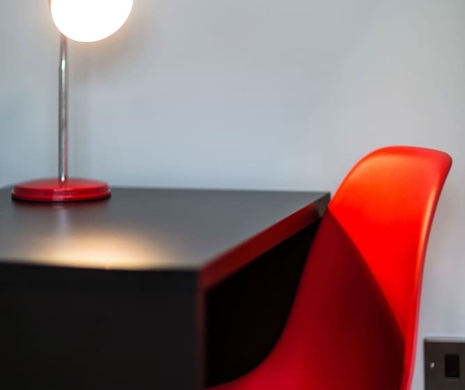 غرفة قياسية لذوى الاحتياجات الخاصة, Tune Hotel Liverpool