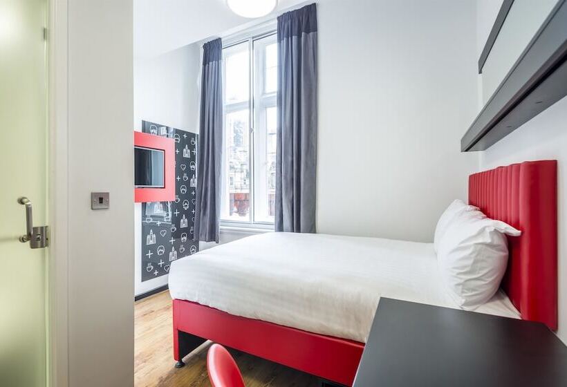 غرفة قياسية, Tune Hotel Liverpool