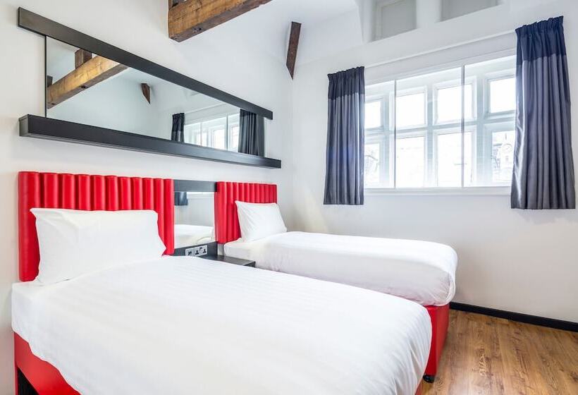 غرفة قياسية, Tune Hotel Liverpool