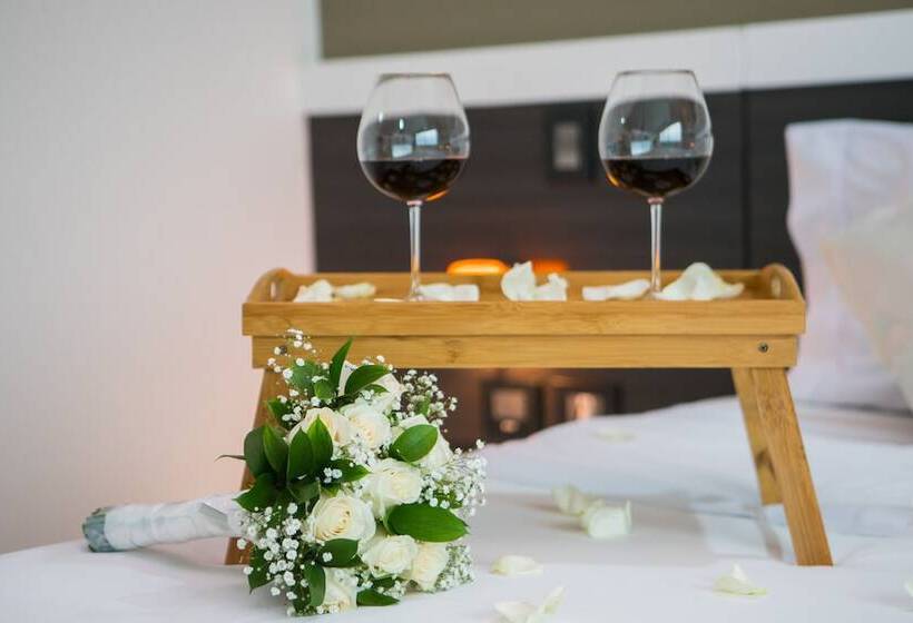 اتاق سوپریور, Varanasi Hotel Boutique Aeropuerto