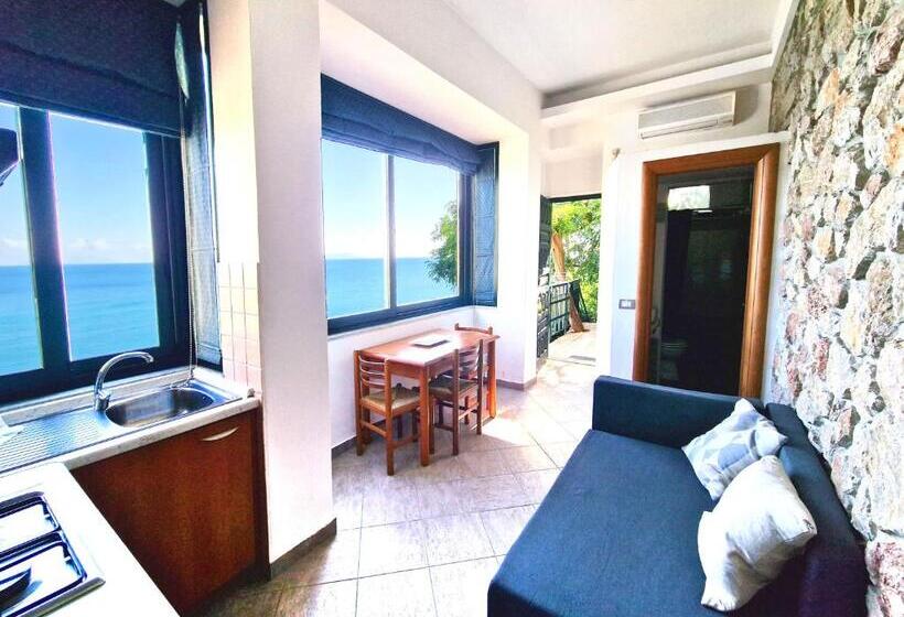 标准工作室, Villa Anita Residence