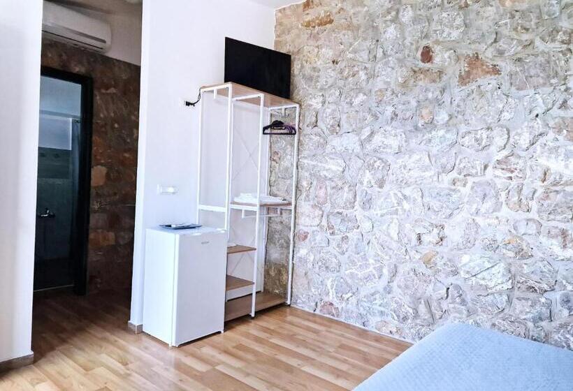 オーシャンビュースタンダードルーム, Villa Anita Residence