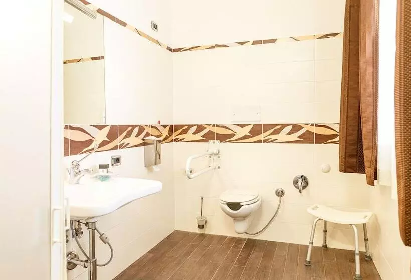 Chambre Triple Standard, Villa Sofia