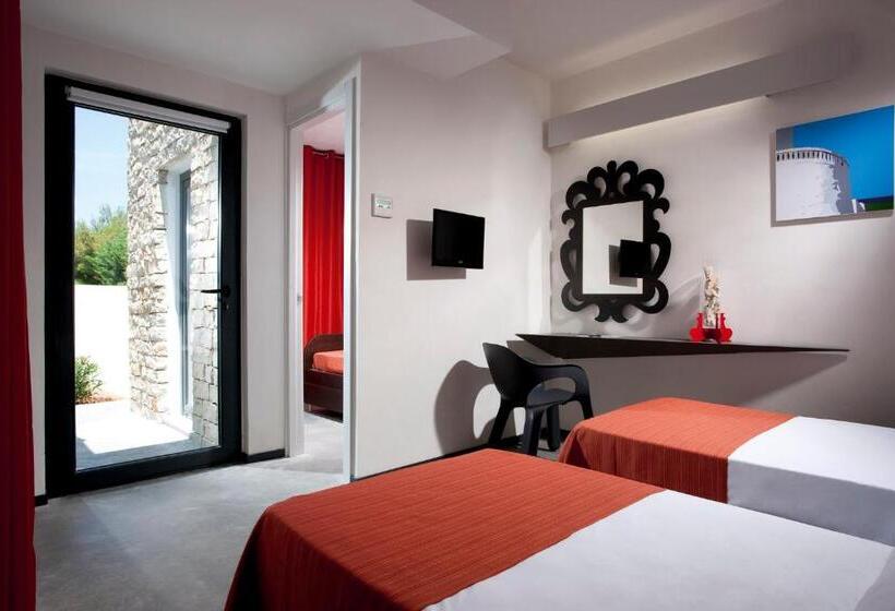 غرفة قياسية رباعية, Meditur Puglia By Itafirst Hotels