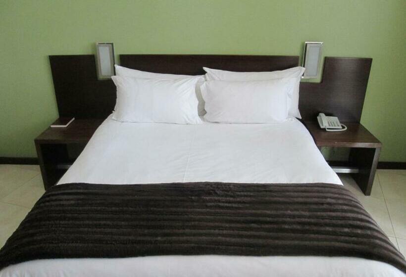 디럭스 룸, Pavilion Hotel Durban