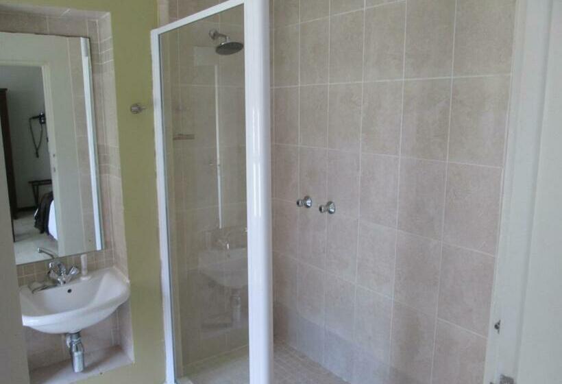 디럭스 룸, Pavilion Hotel Durban