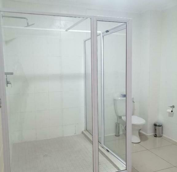 패밀리 룸, Pavilion Hotel Durban