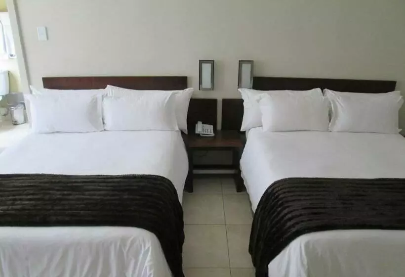 اتاق خانوادگی, Pavilion Hotel Durban