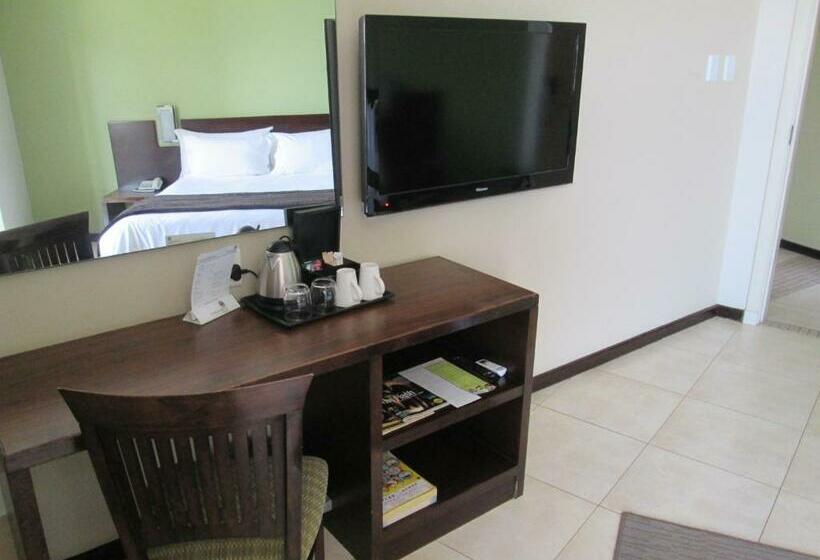 패밀리 룸, Pavilion Hotel Durban