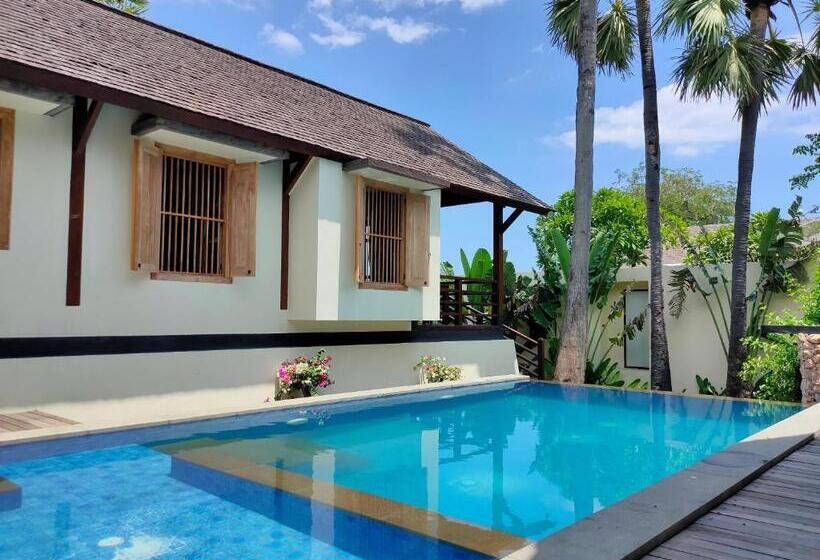 غرفة قياسية مطلّة علي الحديقة, Villa Bukit Segara