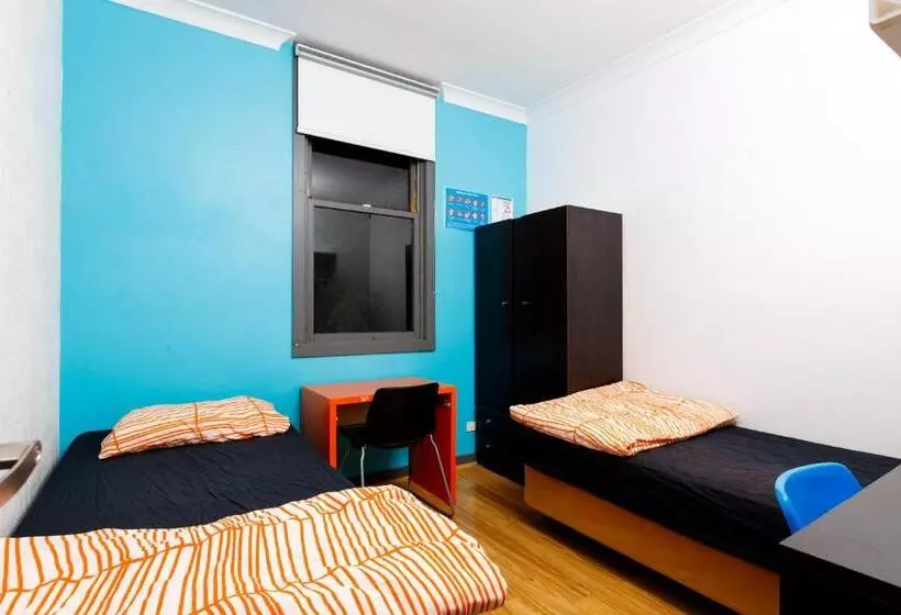 バス共有のスタンダードルーム, South Yarra Hostel