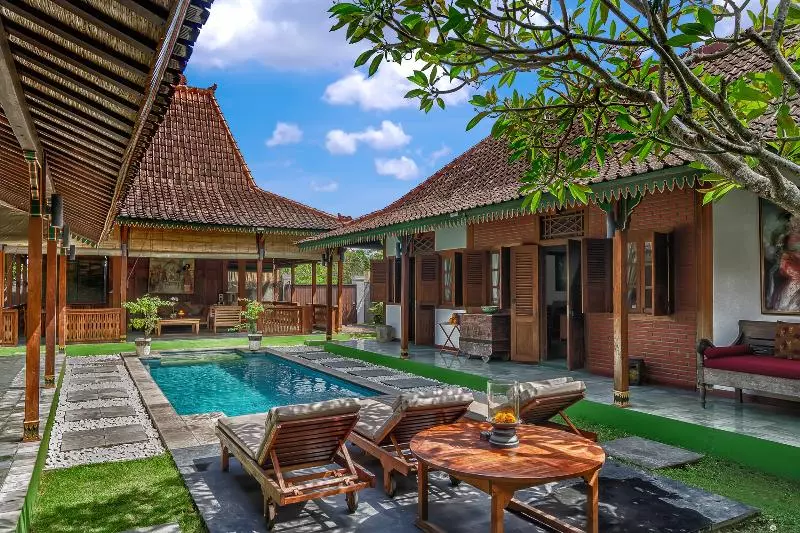 Villa 3 Makuuhuonetta Uima-allas, Villa Berawa