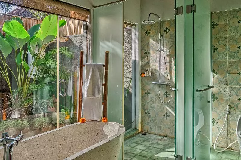 Villa 3 Makuuhuonetta Uima-allas, Villa Berawa