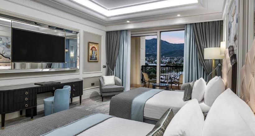 Номер Deluxe с Видом, Merit Royal Diamond Hotel & Spa